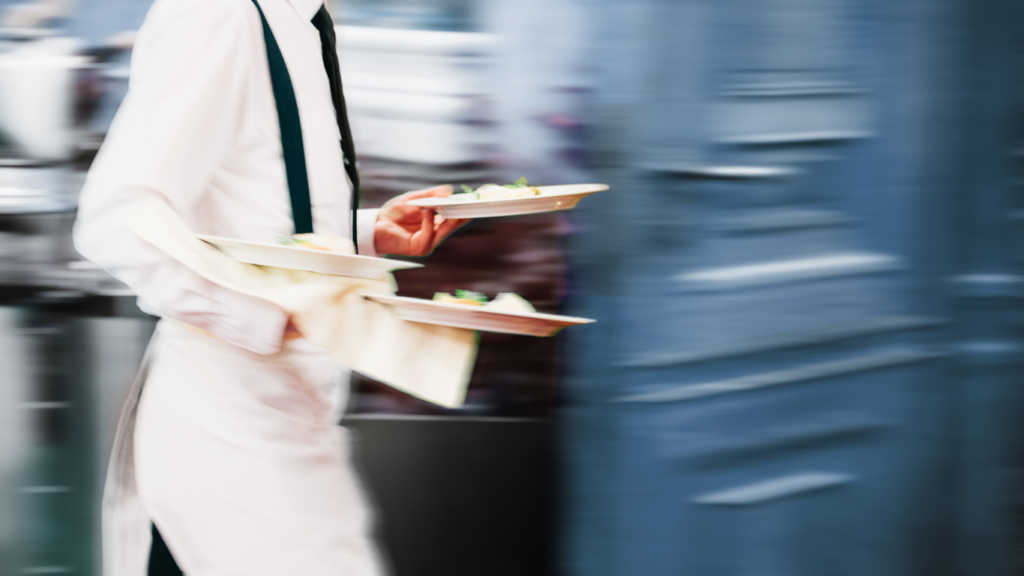 Bei den Sondierungsgesprächen zwischen CDU/CSU und SPD stehen drei zentrale Themen im Fokus: die Mehrwertsteuer, der Bürokratieabbau und die Arbeitszeitregelungen.